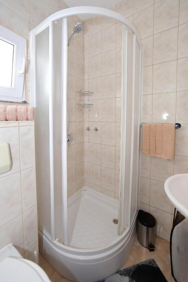 Pepi Apartments 2 扎达尔 外观 照片