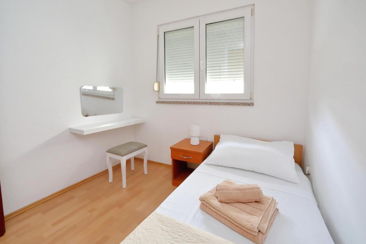 Pepi Apartments 2 扎达尔 外观 照片